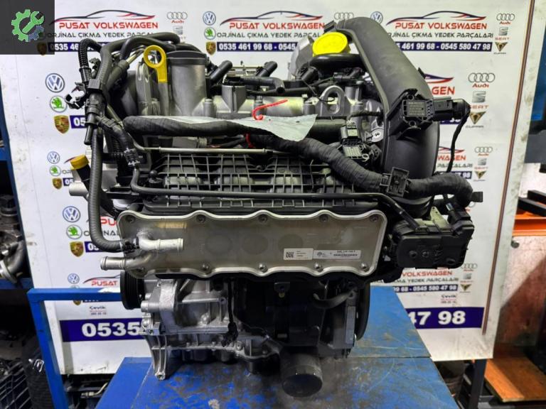 Volkswagen Golf Motor Gövdesi çıkma parça
