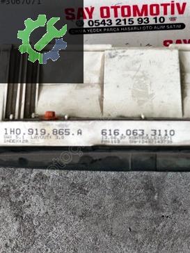 1H0919860C GOLF 3 KİLOMETRE GÖSTERGE PANELİ SAATİ