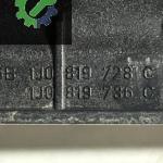 1J0819728C GOLF4 BORA MK4 ORTA KALORİFER İZGARASİ HAVA MENFEZİ