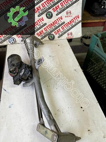 1J1955023A GOLF 4 SİLECEK MOTORU MEKANİZMASI