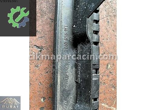 Seat Alhambra Üçüncü Stop 1J6945097 çıkma parça