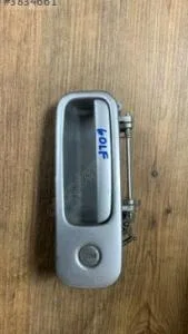 1J6827565A vw golf4 polo hecbek bagaj açma kolu