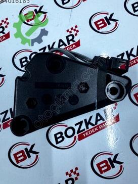 Volkswagen Golf Sol Ön Kapı 1K0035463D çıkma parça