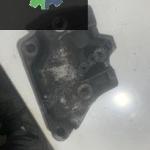 1K0119111 Volkswagen golf motor montaj braketi