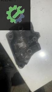 1K0119111 Volkswagen golf motor montaj braketi