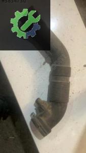 1K0129684 vw golf5 jetta caddy 1.9 tdı hava filtre borusu