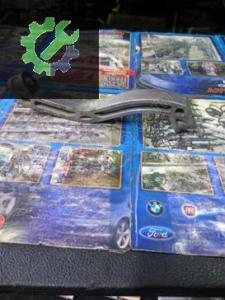1K0199359E Audi A3 93/04 Passat şanzıman Bağlantı Braketi
