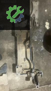 Audi A3 Radyatör Traversi çıkma parça