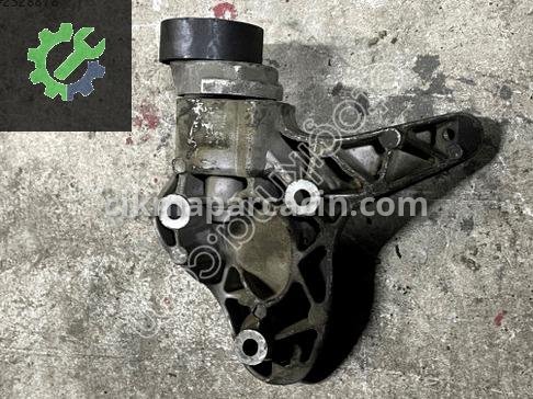 Volkswagen Passat Klima Kompresörü 1K0260885B çıkma parça