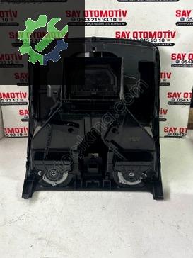 1K0819743A GOLF5 JETTA ORTA KALORİFER IZGARASI HAVA MENFEZİ