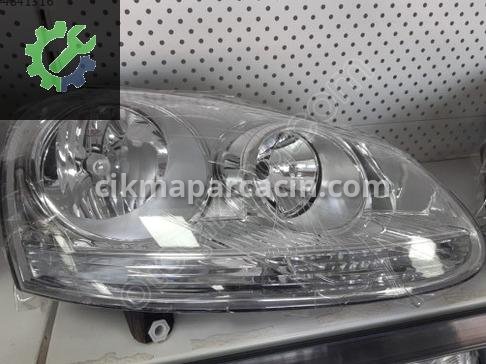 Volkswagen Golf Sağ Ön Far çıkma parça
