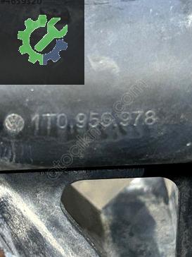 1T0955978 TOURAN SAĞ FAR YIKAMA ROBOTU