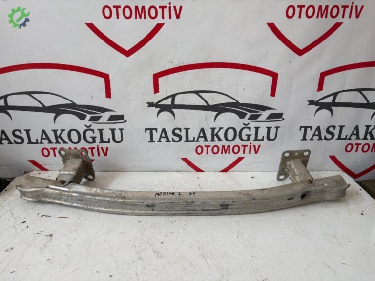 Renault Megane Tampon Demiri çıkma parça
