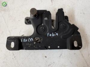 SKODA FABİA ÖN KAPUT KİLİDİ