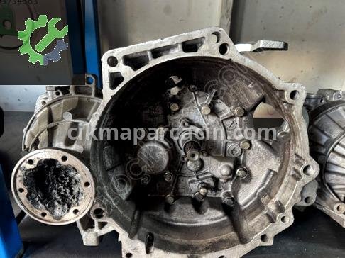 Volkswagen Passat Manuel Şanzıman çıkma parça