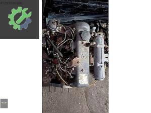 200-220 dizel mercedes 615 motor