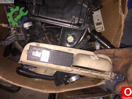 Volkswagen Passat Cam Düğmesi çıkma parça