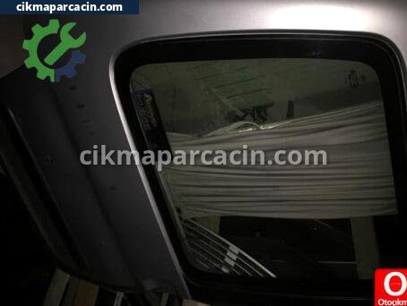 Peugeot Partner Bagaj çıkma parça