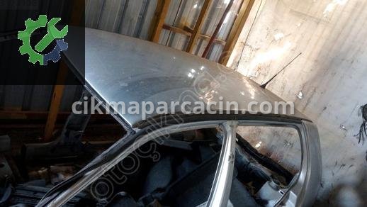 Volkswagen Polo Tavan çıkma parça