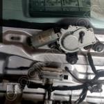 2001 polo arka silecek motoru çıkma