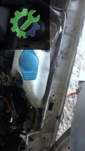 2001 Polo Ön cam fıskiye deposu çıkma
