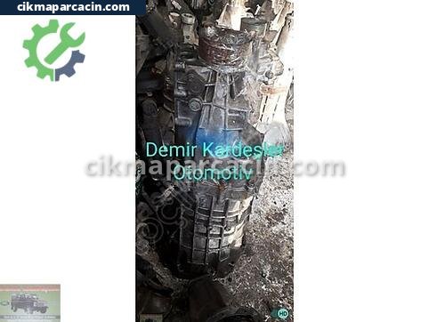 Nissan Skystar Şanzıman çıkma parça