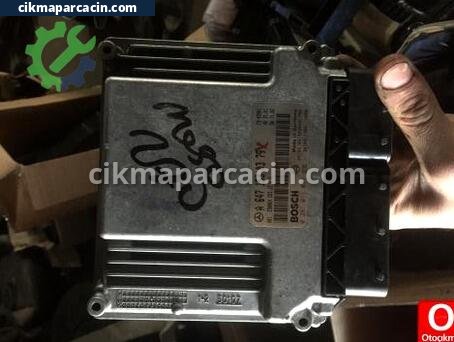 Mercedes-Benz E Serisi Motor Beyni çıkma parça