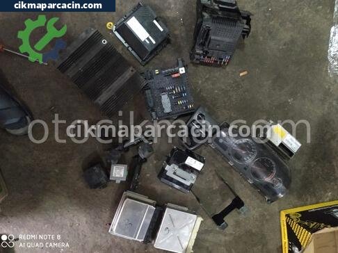Volvo XC90 Beyin çıkma parça