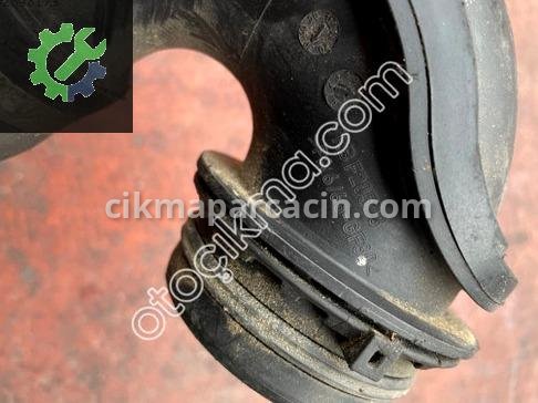 Opel Insignia Turbo Borusu 2005113C çıkma parça