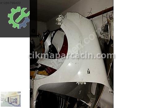 Renault Kangoo Çamurluk çıkma parça