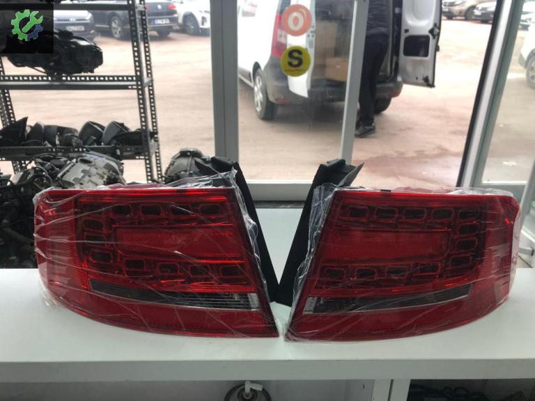 Audi A4 Stop çıkma parça
