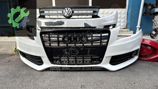 Audi A4 Ön Tampon çıkma parça