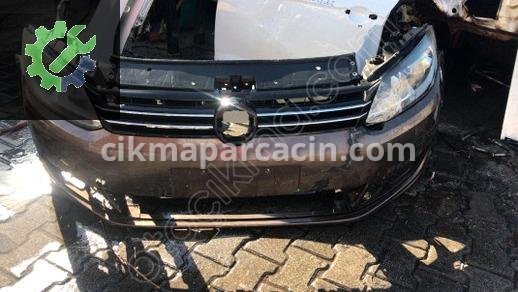 Volkswagen Caddy Ön Tampon çıkma parça