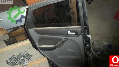 Ford Focus Sol Arka Kapı çıkma parça