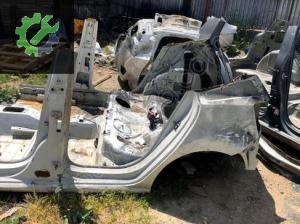 Volkswagen Polo Arka Çamurluk çıkma parça
