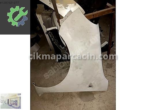 Renault Kangoo Sol Ön Çamurluk çıkma parça