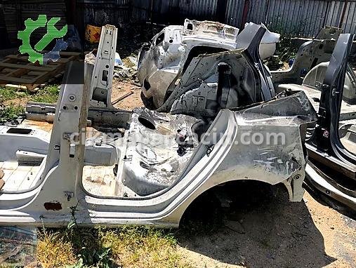 Volkswagen Polo Arka Çamurluk çıkma parça