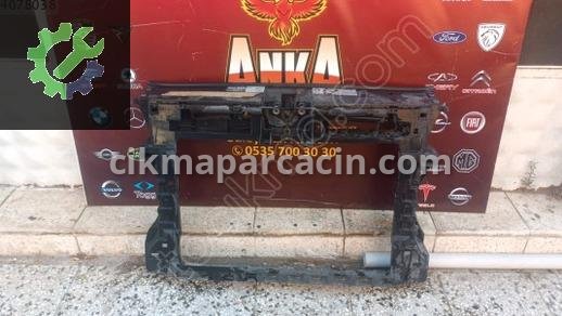Volkswagen Caddy Ön Panel çıkma parça