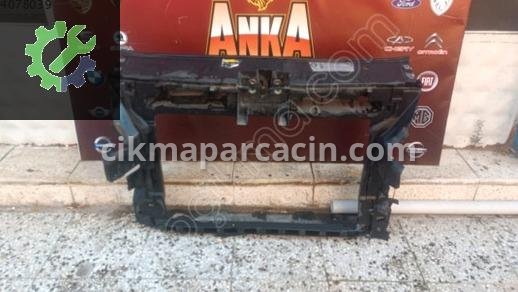 Volkswagen Polo Ön Panel çıkma parça