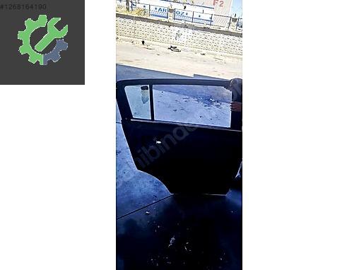 Kia Sportage Kapı (Arka Sağ) çıkma parça