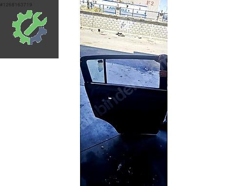 Kia Sportage Kapı (Ön Sağ) çıkma parça