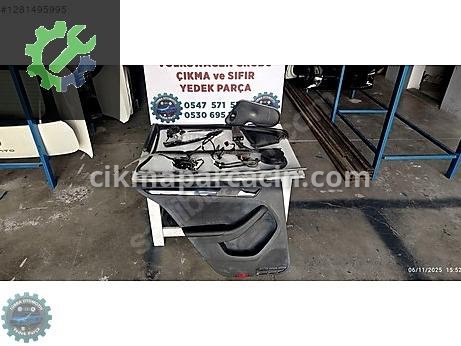 Volkswagen Jetta Kapı (Arka Sol) çıkma parça