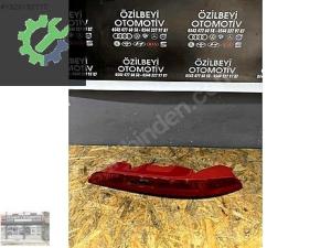 2012-2018 Audi Q3 sağ arka tampon reflektörü