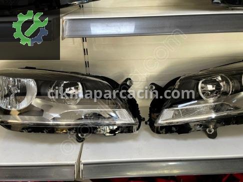 Volkswagen Passat Sağ Ön Far çıkma parça