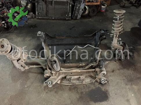 Volvo S60 Travers çıkma parça