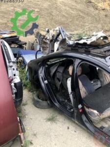 Volvo S60 2012-2018 Çıkma Arka Çamurluk 20132015
