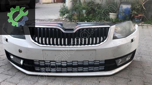 Skoda Octavia Ön Tampon çıkma parça