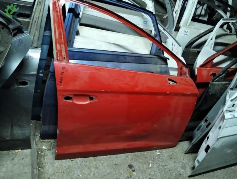 Seat Leon Sağ Ön Kapı çıkma parça