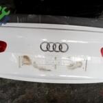 2013 AUDİ A4 ORJİNAL ARKA BAGAJ LOKAL BOYALI