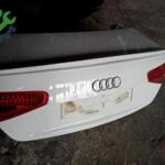 2013 AUDİ A4 ORJİNAL ARKA BAGAJ LOKAL BOYALI
